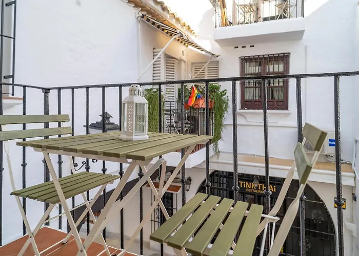 Lovely In Торремолинос